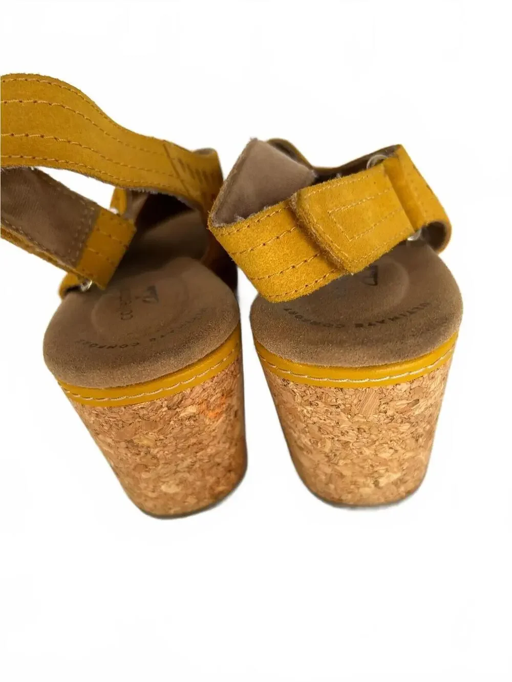 Clarks Giselle Bay Mustard Suede Slingback Wedges Sz 7.5